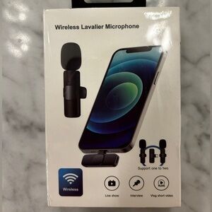 Wireless Lavalier Microphone for Smartphones - Black
